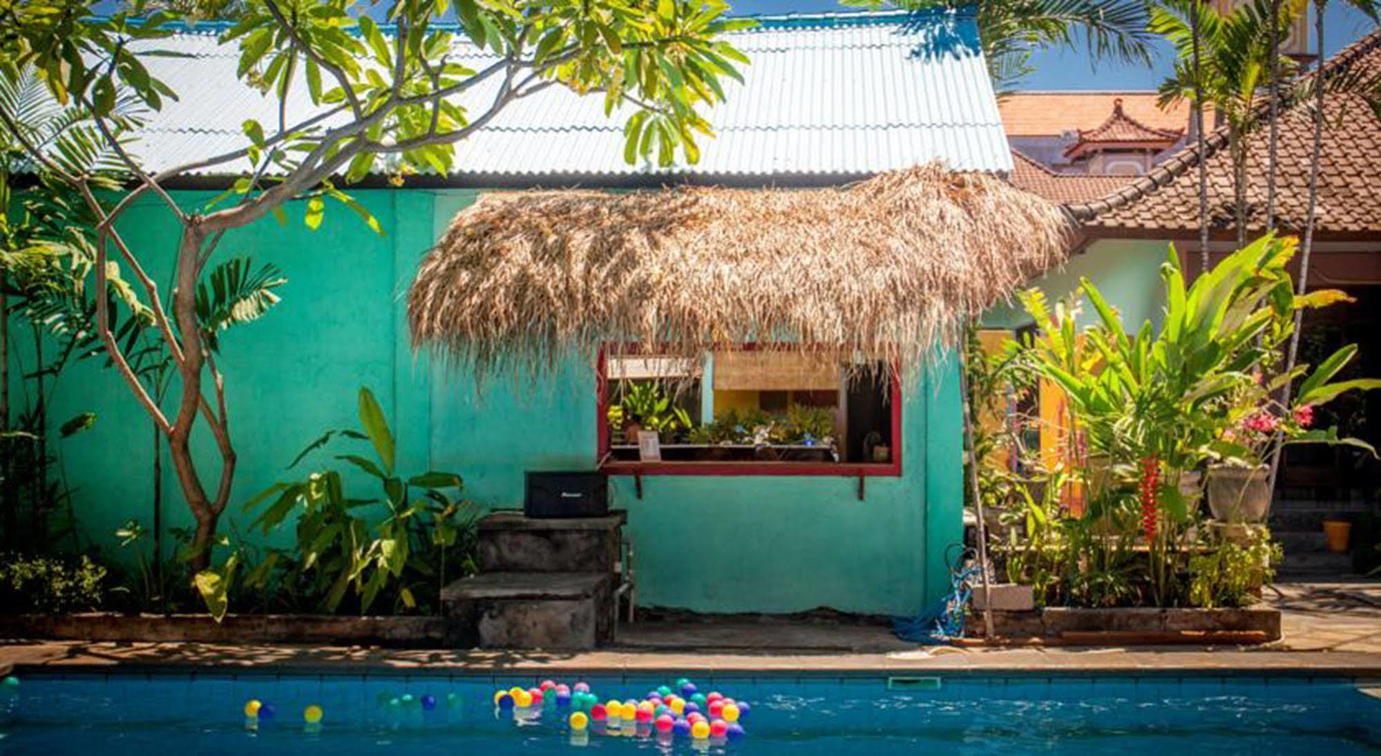 Captain Goose * Kuta (Bali)